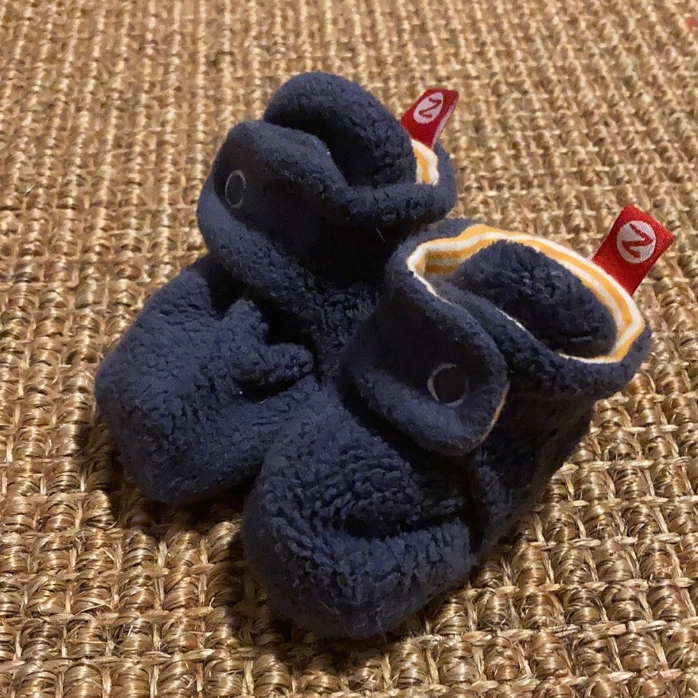 Zutano blue Cozie Fleece Baby Booties Size- 3mos